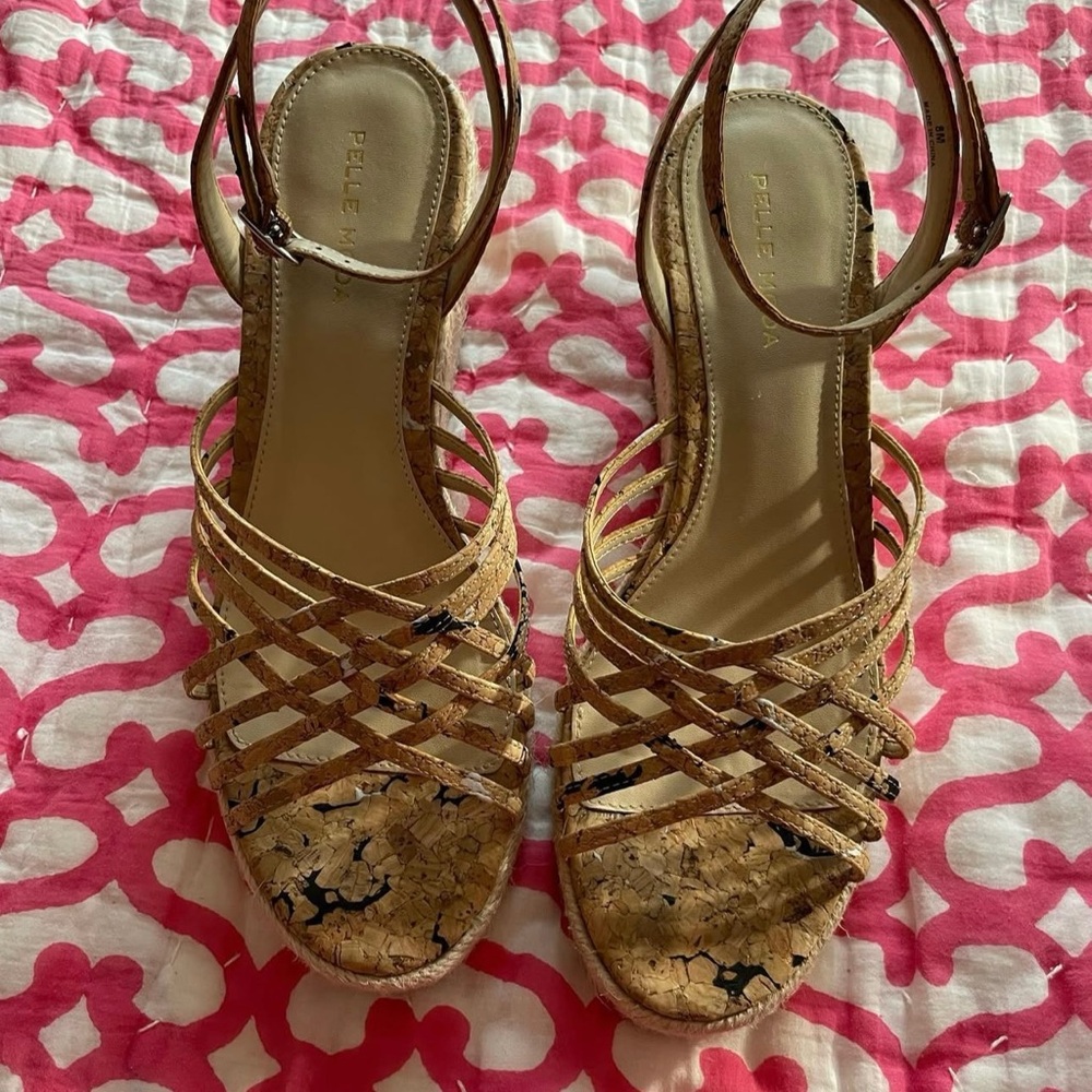 Pelle Moda Tan and Black Woven Sandals